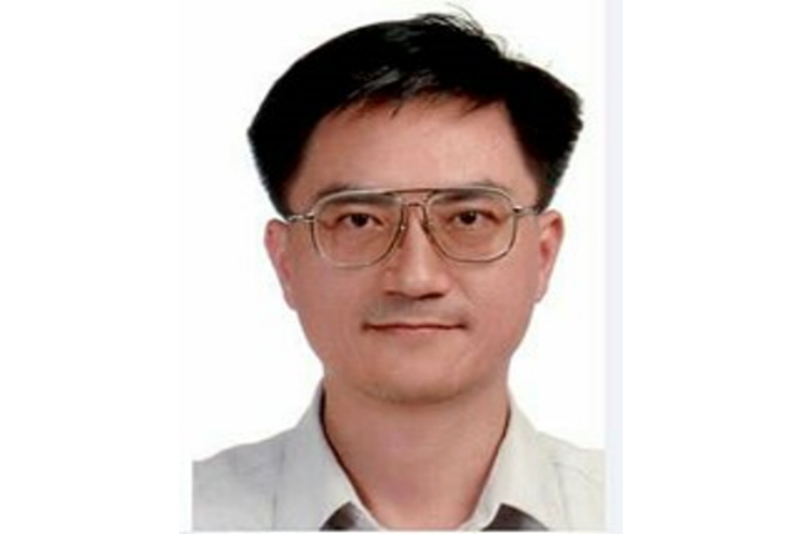 吳鴻輝 教授圖片